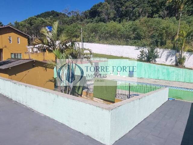 Chácara para Venda em Embu-Guaçu - 4
