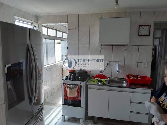 Venda em Conjunto Residencial José Bonifácio - São Paulo