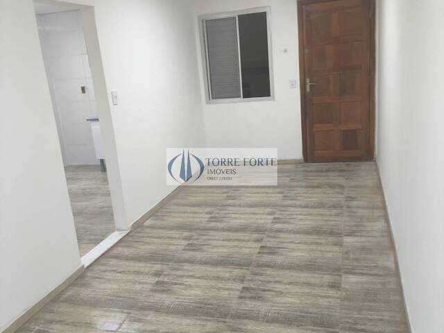 Venda em Conjunto Residencial José Bonifácio - São Paulo