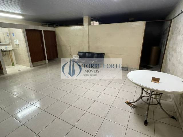Sala para Venda em Itaquaquecetuba - 5