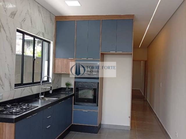 Casa para Venda em Itaquaquecetuba - 4