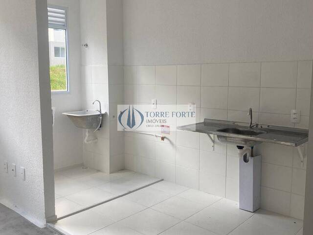 Apartamento para Venda em Poá - 2