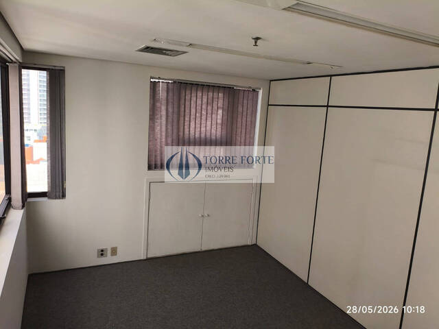 Sala para Venda em São Paulo - 4
