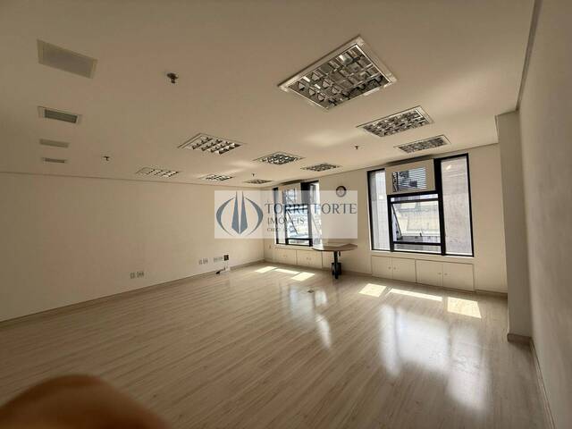 Sala para Venda em São Paulo - 4
