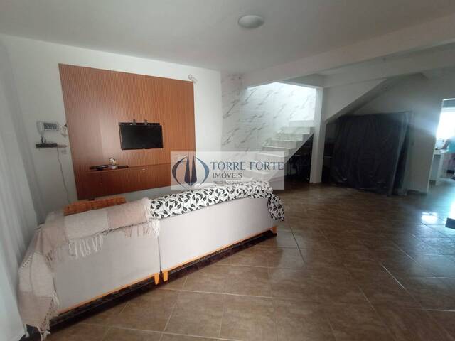 Casa para Venda em Itaquaquecetuba - 4
