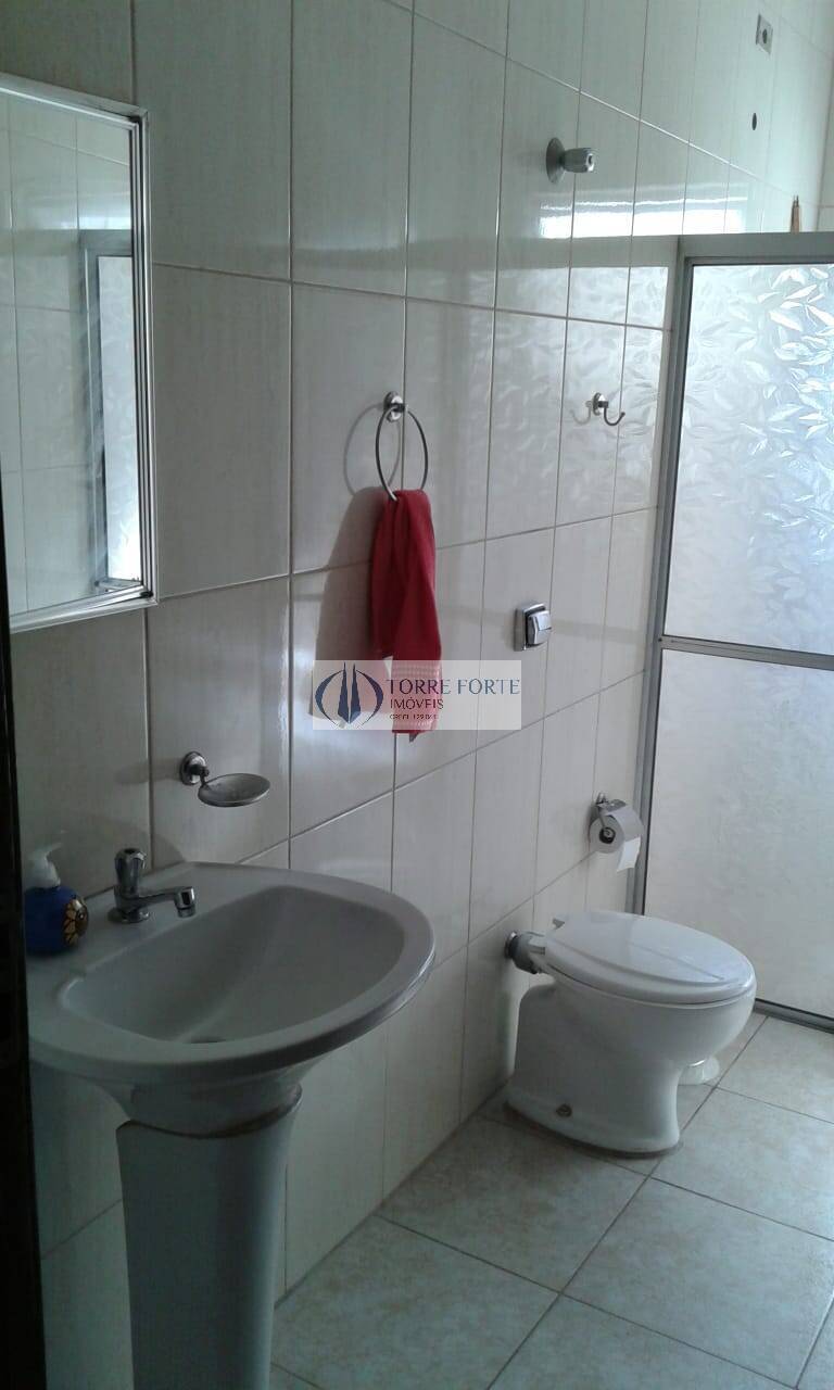 Sobrado à venda com 3 quartos, 180m² - Foto 13