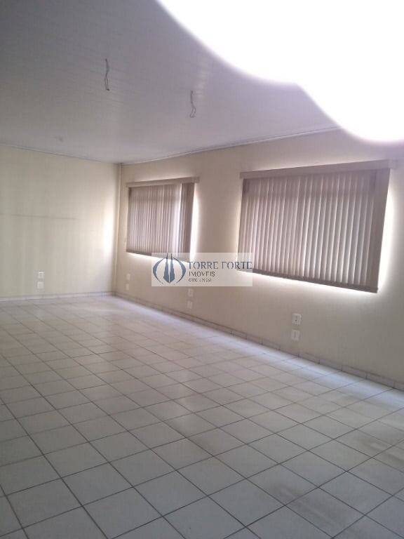 Prédio Inteiro para alugar, 560m² - Foto 1