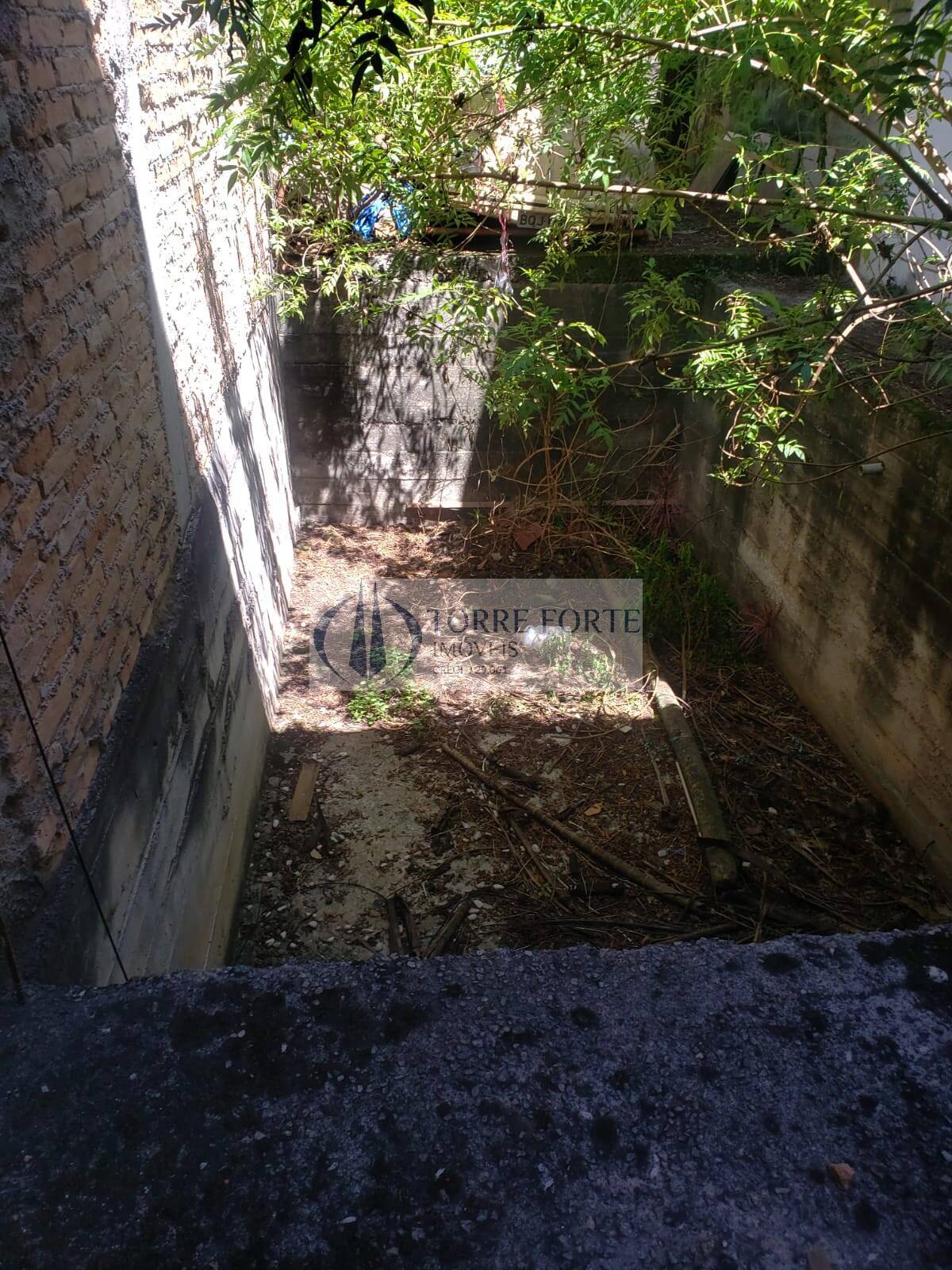 Casa, 4 quartos, 240 m² - Foto 8