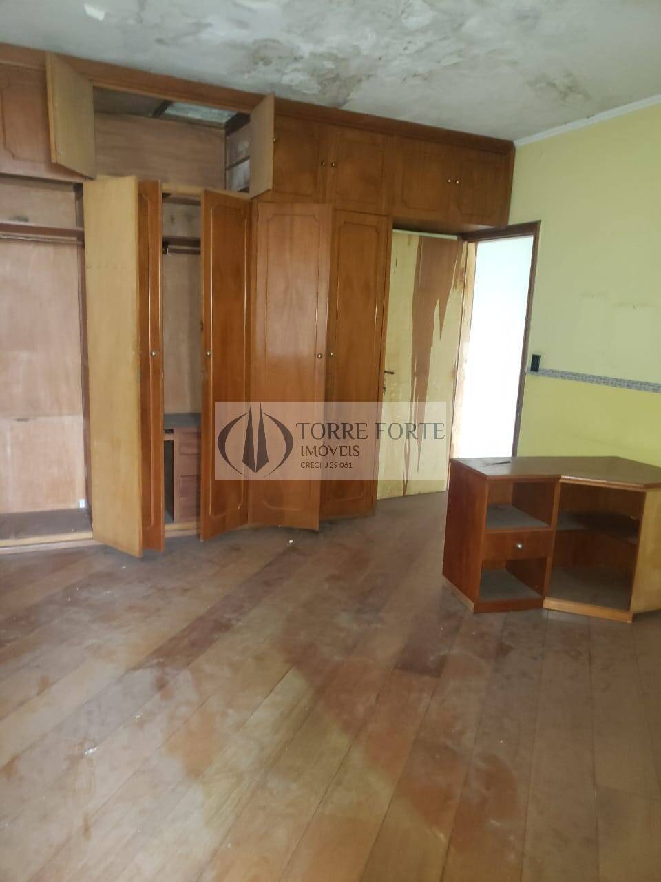 Casa, 4 quartos, 240 m² - Foto 13