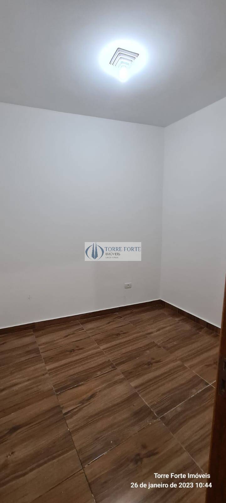 Apartamento à venda com 2 quartos, 40m² - Foto 15