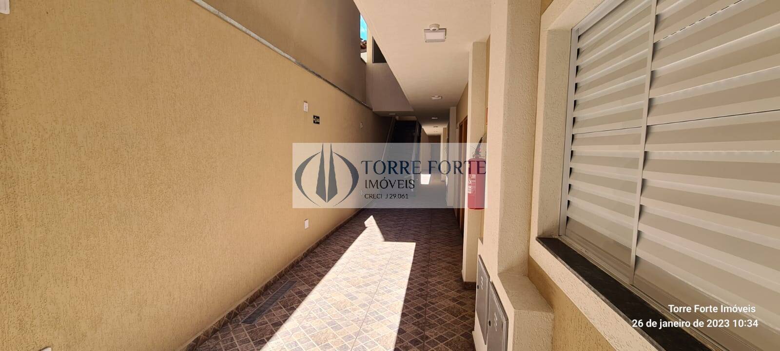 Apartamento à venda com 2 quartos, 40m² - Foto 4