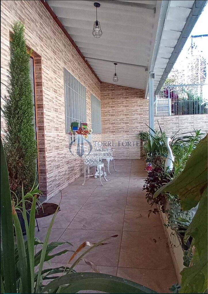 Casa, 6 quartos, 157 m² - Foto 3