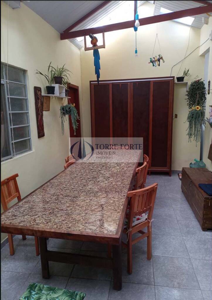 Casa, 6 quartos, 157 m² - Foto 4
