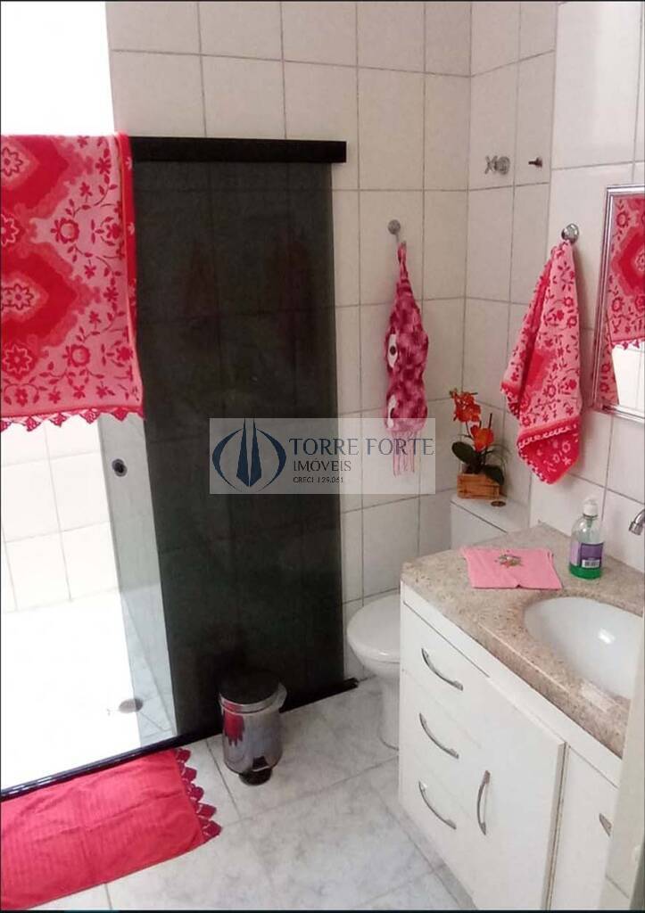 Casa, 6 quartos, 157 m² - Foto 9