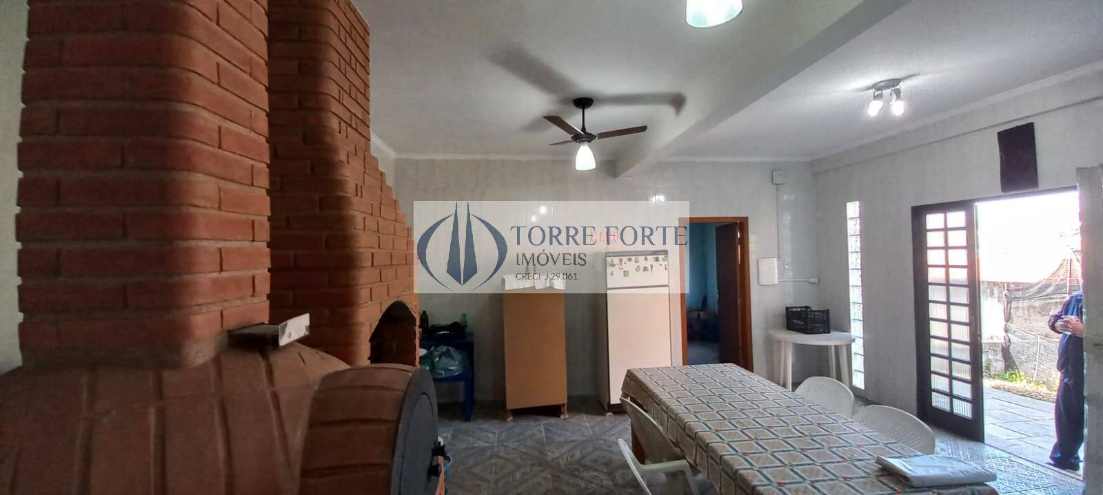 Casa à venda com 3 quartos, 500m² - Foto 31