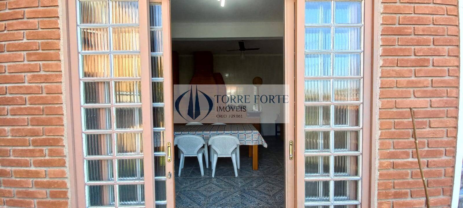 Casa à venda com 3 quartos, 500m² - Foto 52