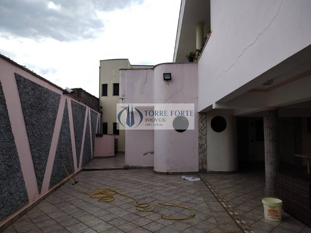 Casa à venda com 5 quartos, 450m² - Foto 40