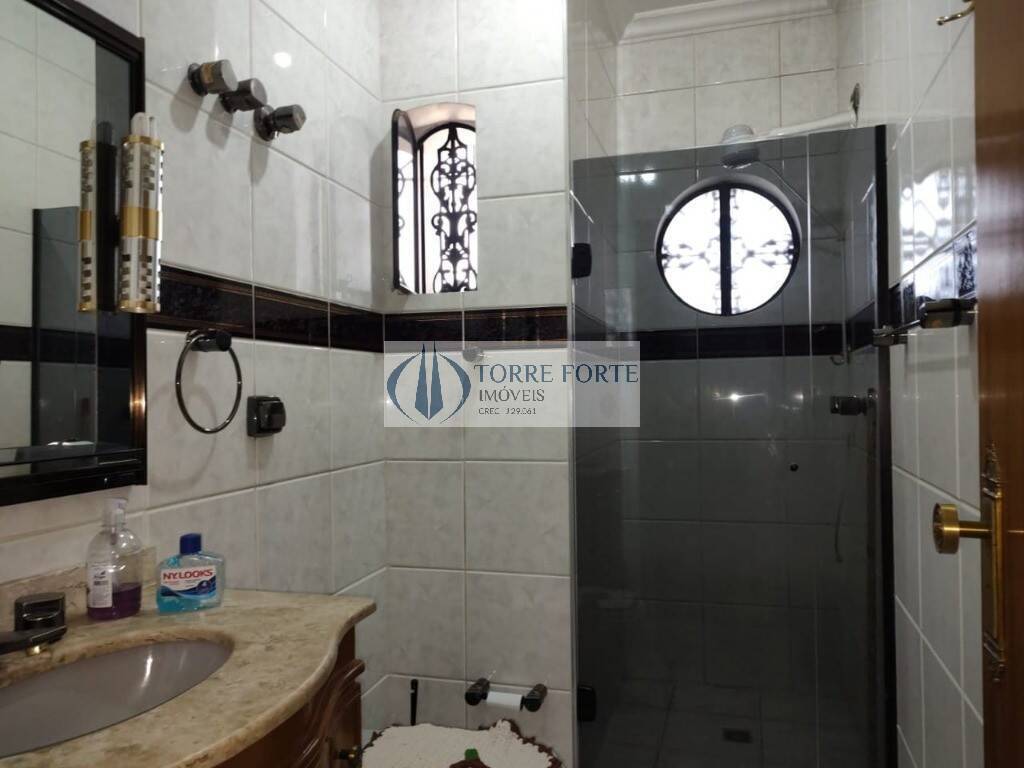 Casa à venda com 5 quartos, 450m² - Foto 37