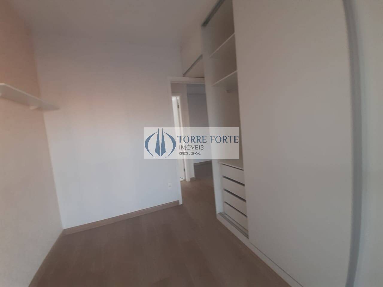 Apartamento à venda com 2 quartos, 71m² - Foto 35