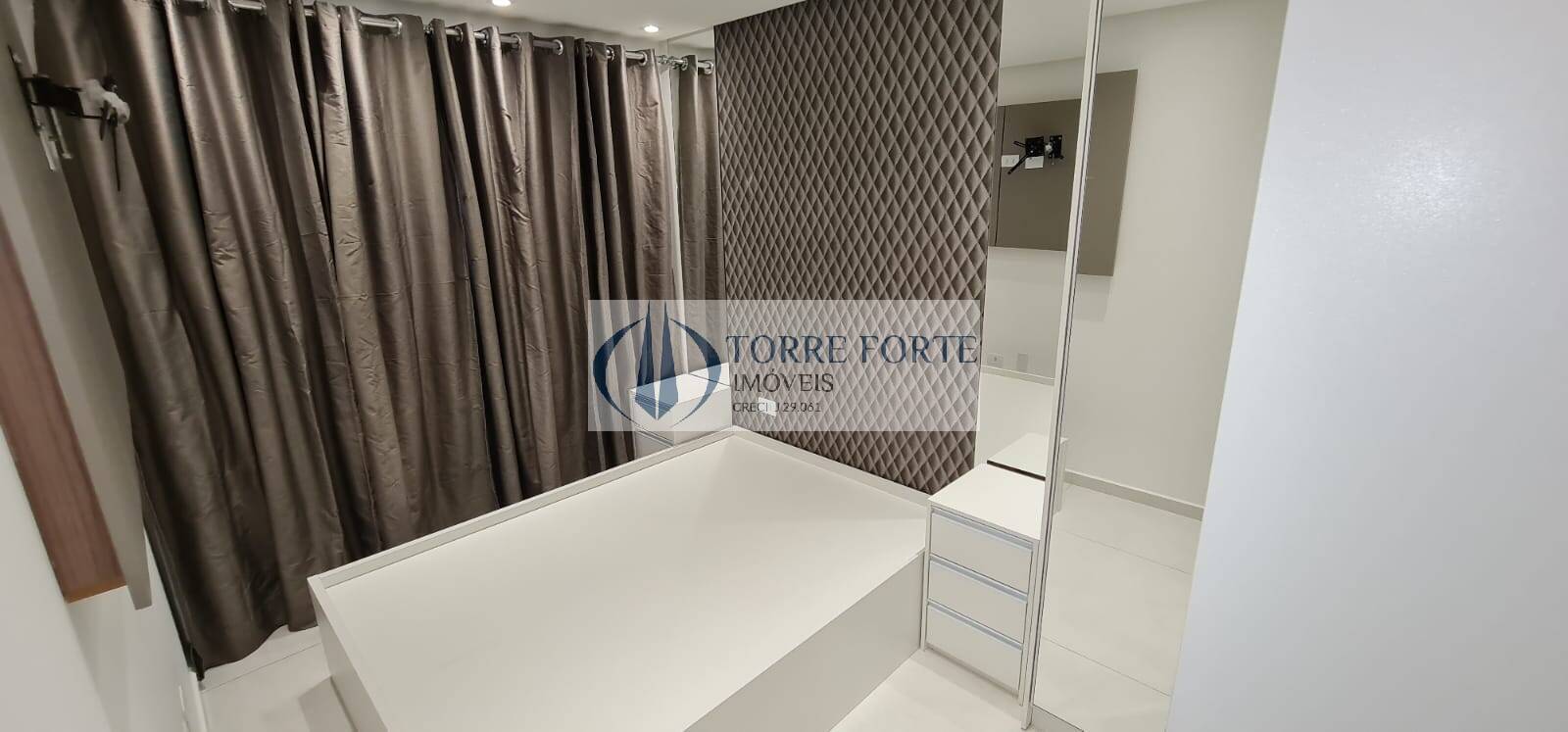 Apartamento à venda com 2 quartos, 49m² - Foto 20