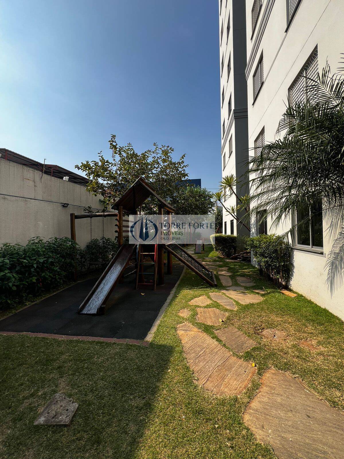 Apartamento à venda com 2 quartos, 50m² - Foto 17