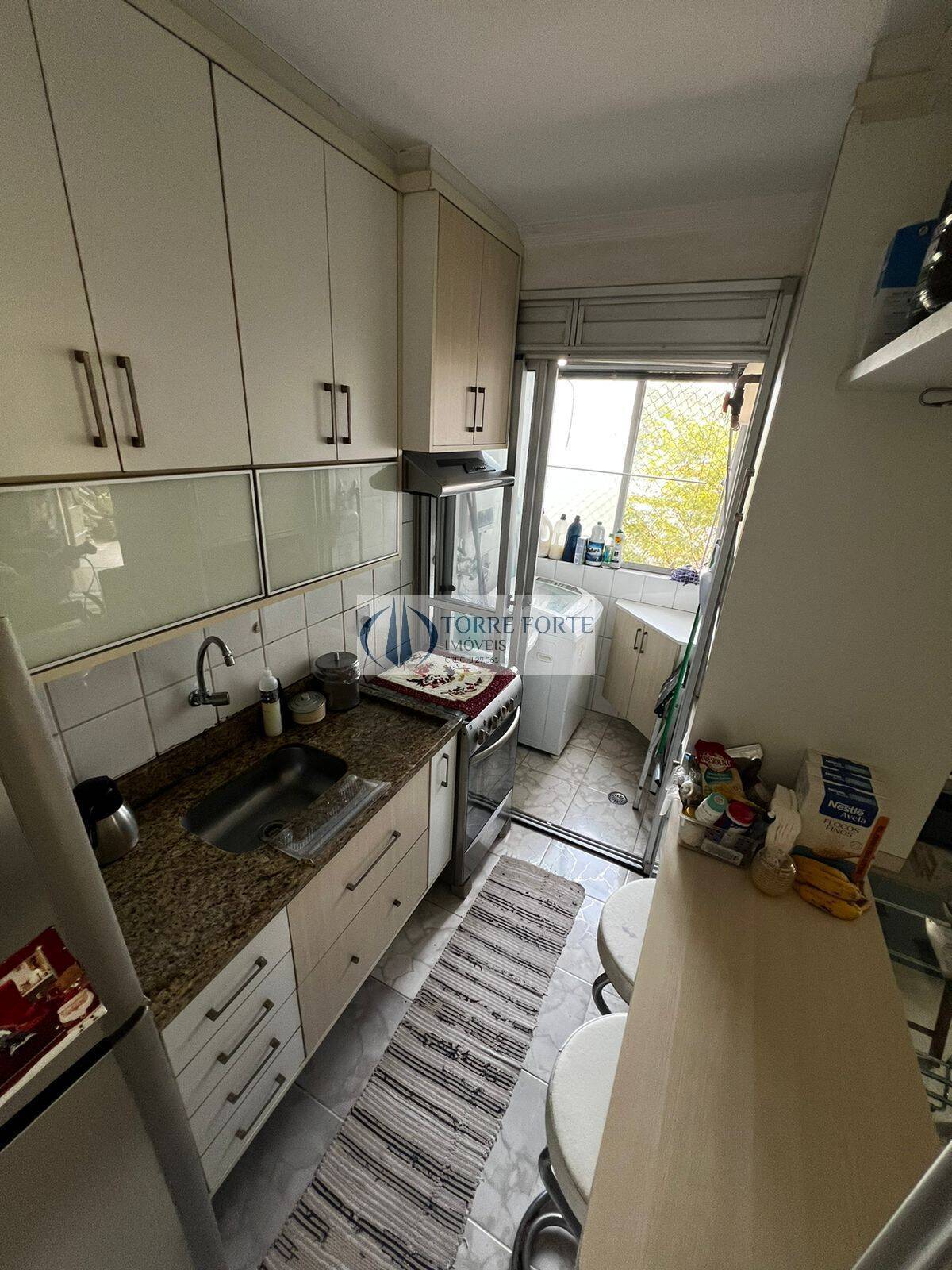 Apartamento à venda com 2 quartos, 50m² - Foto 8