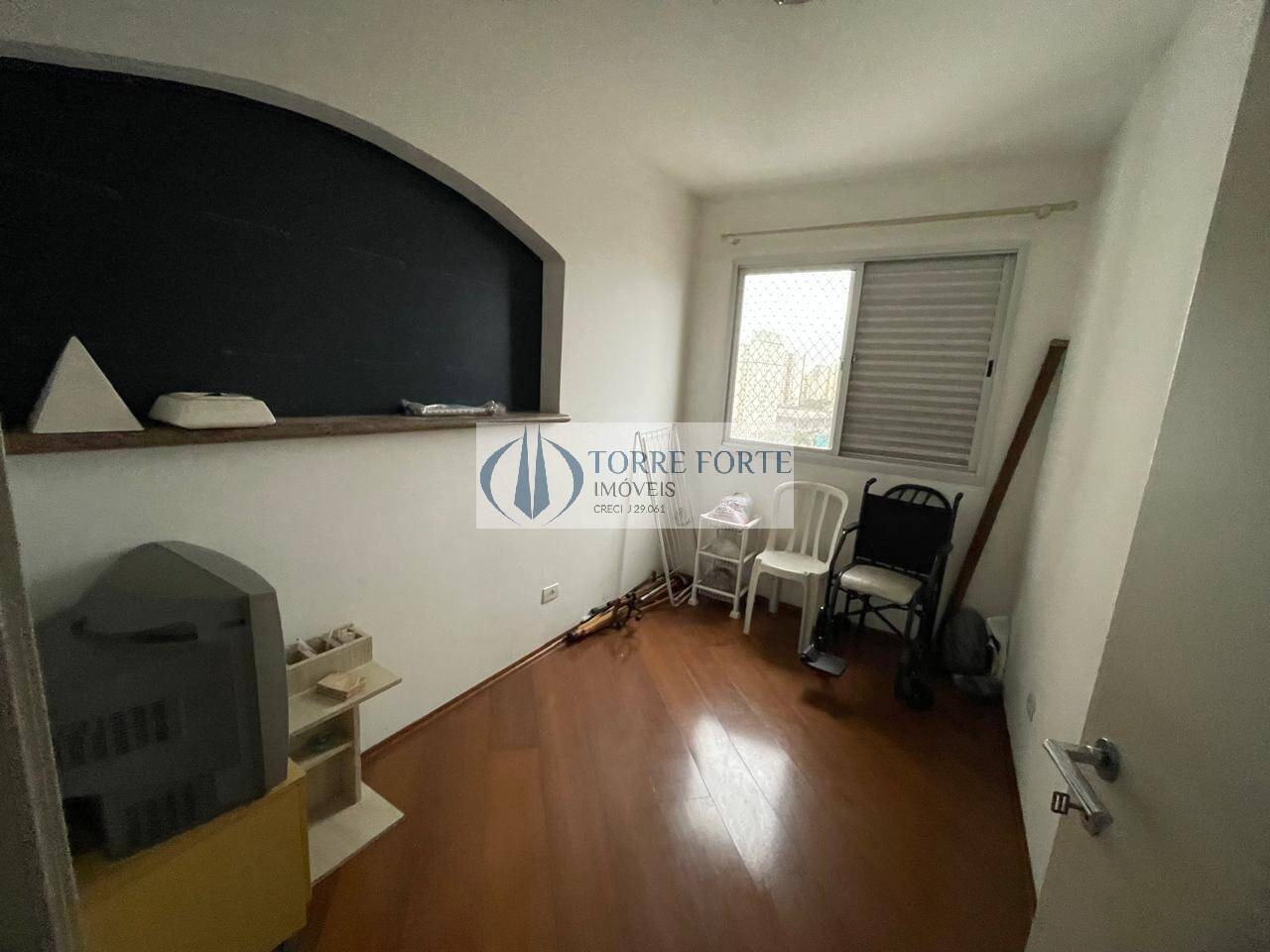 Apartamento à venda com 3 quartos, 70m² - Foto 8