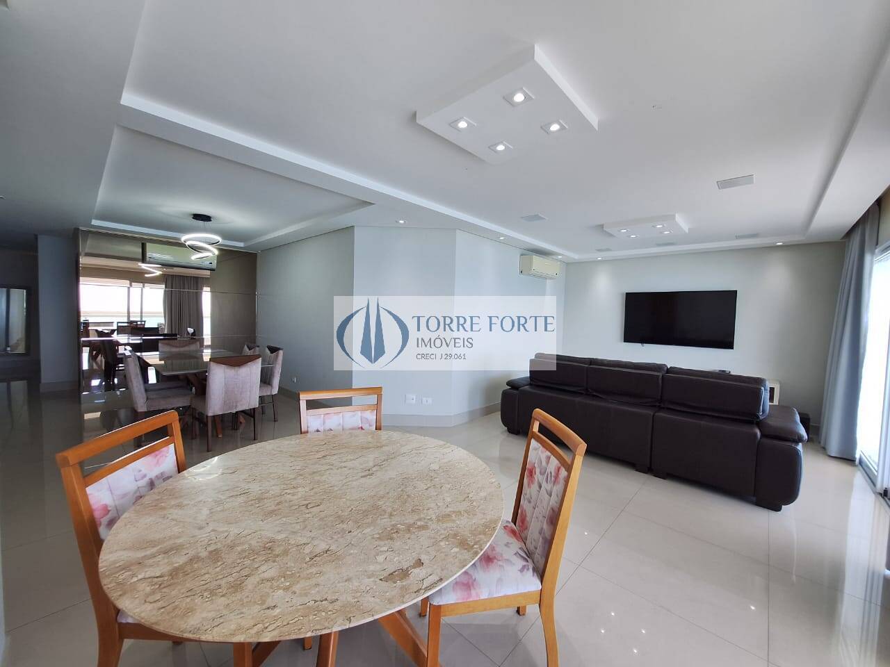 Apartamento, 3 quartos, 200 m² - Foto 29
