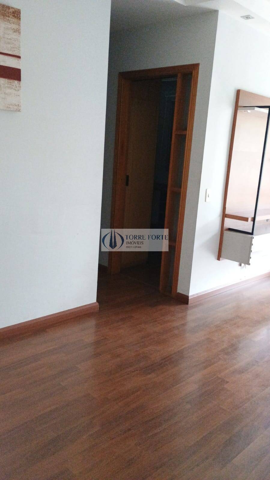 Apartamento à venda com 3 quartos, 85m² - Foto 4