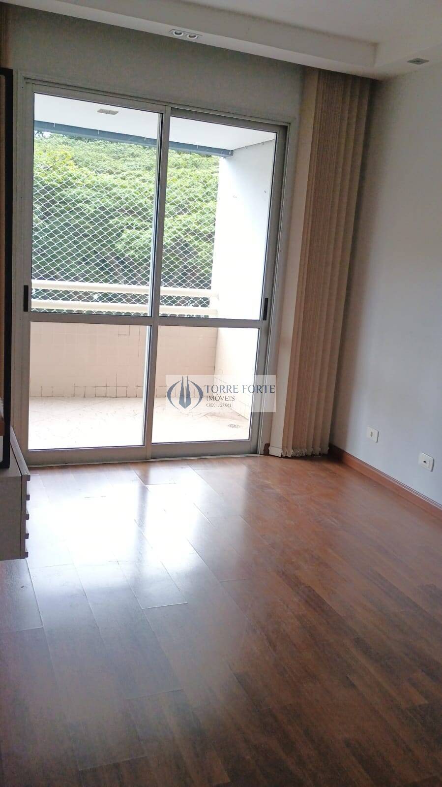 Apartamento à venda com 3 quartos, 85m² - Foto 3
