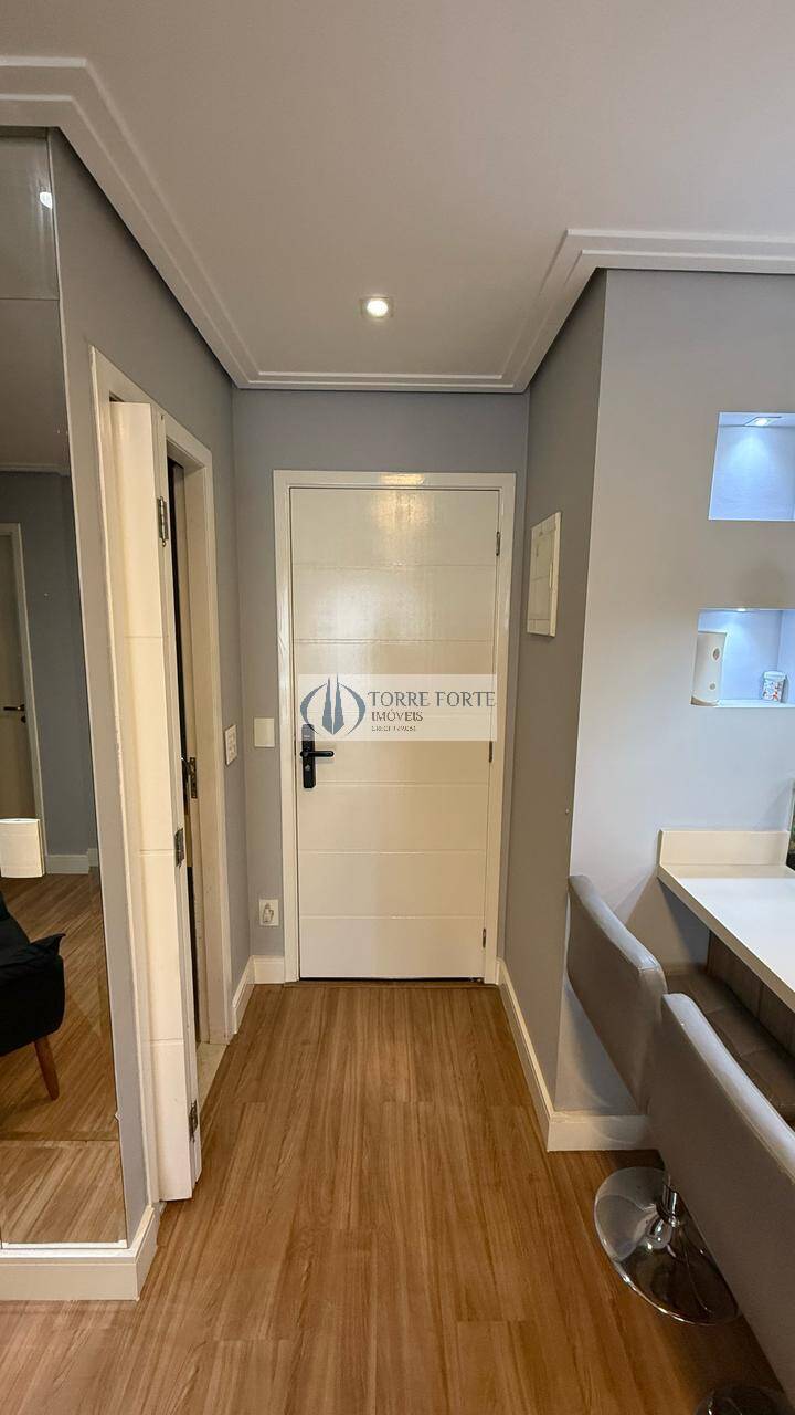 Apartamento à venda com 2 quartos, 66m² - Foto 7