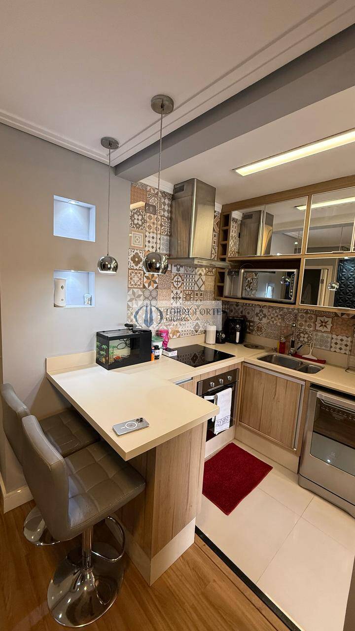Apartamento à venda com 2 quartos, 66m² - Foto 8