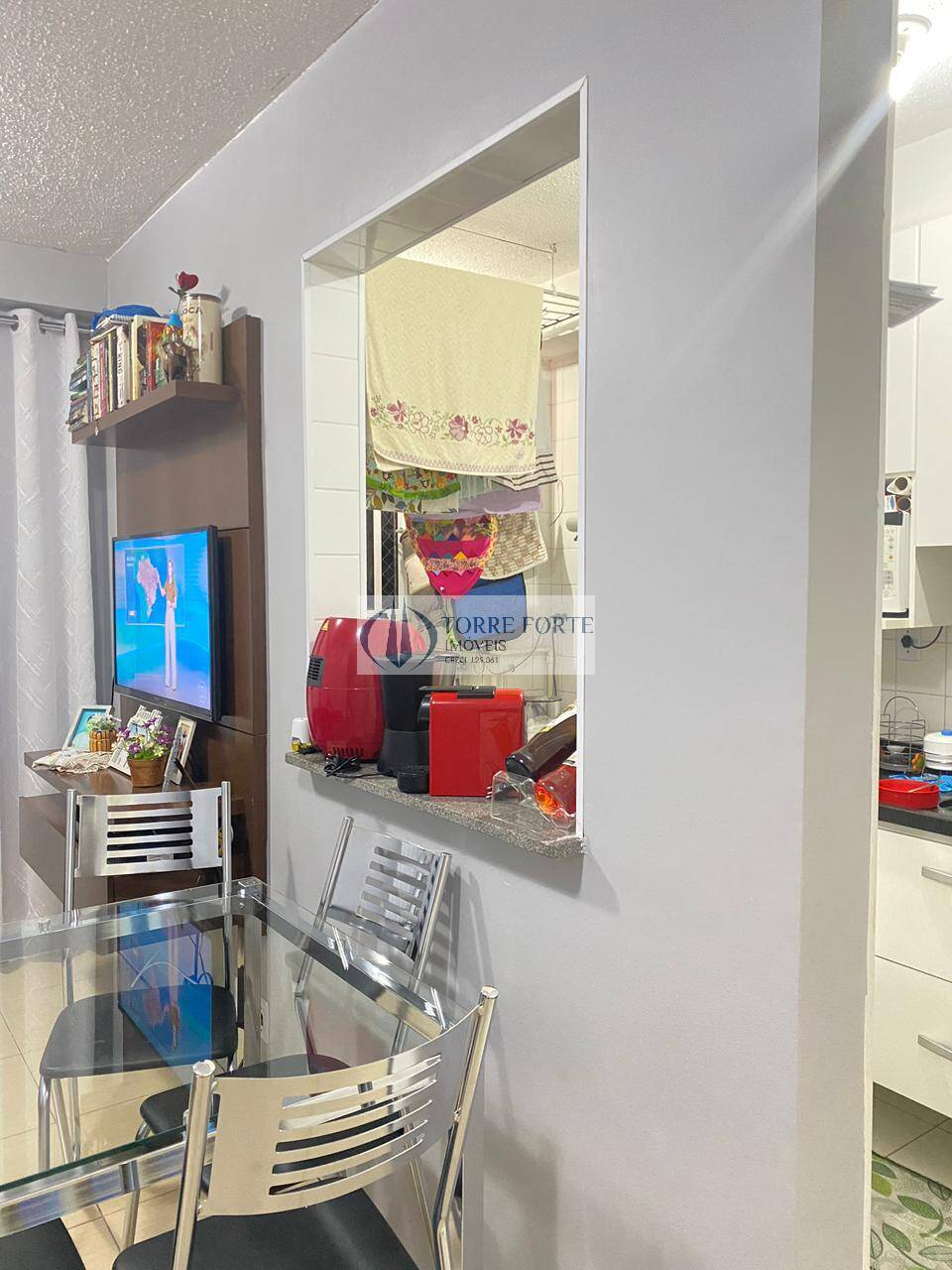 Apartamento à venda com 2 quartos, 45m² - Foto 3