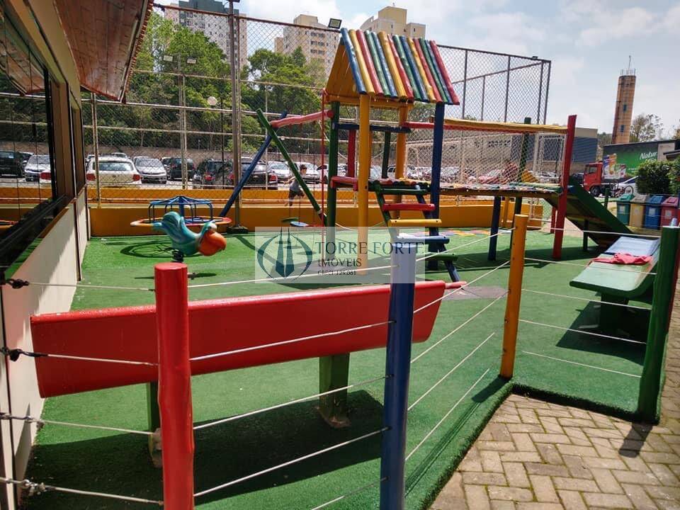 Apartamento à venda com 2 quartos, 45m² - Foto 19