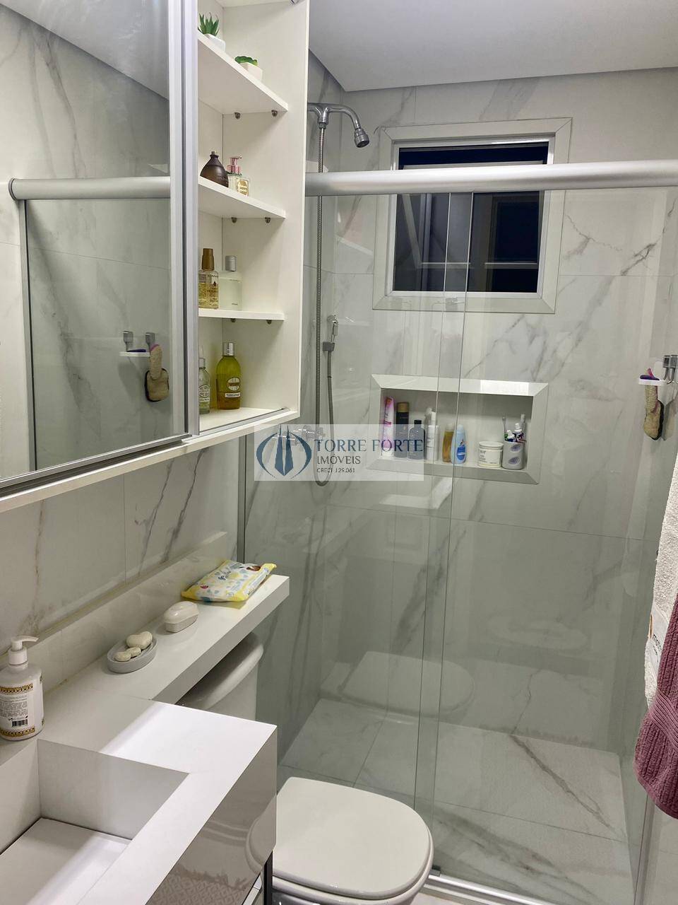 Apartamento à venda com 2 quartos, 45m² - Foto 21