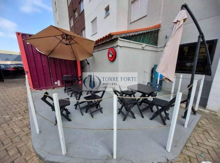 Apartamento à venda com 2 quartos, 45m² - Foto 22