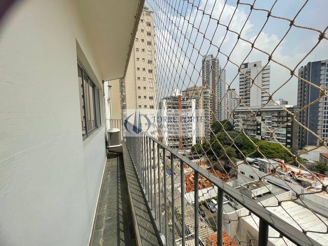Apartamento à venda e aluguel com 4 quartos, 150m² - Foto 17