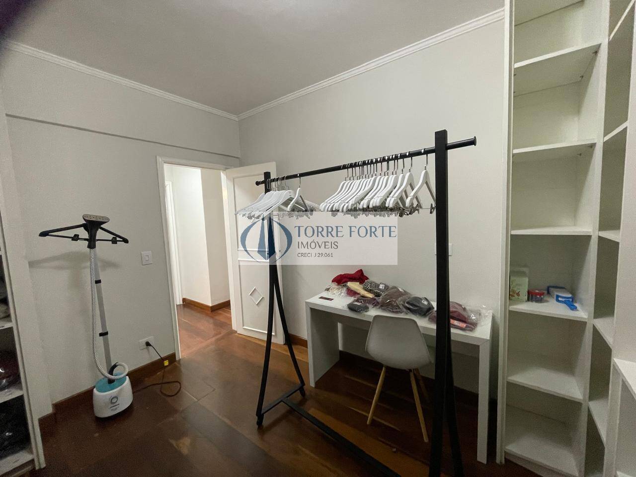 Apartamento à venda e aluguel com 4 quartos, 150m² - Foto 21