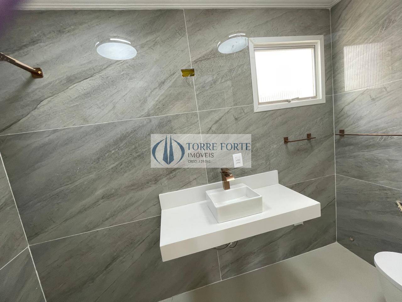 Apartamento à venda e aluguel com 4 quartos, 150m² - Foto 26