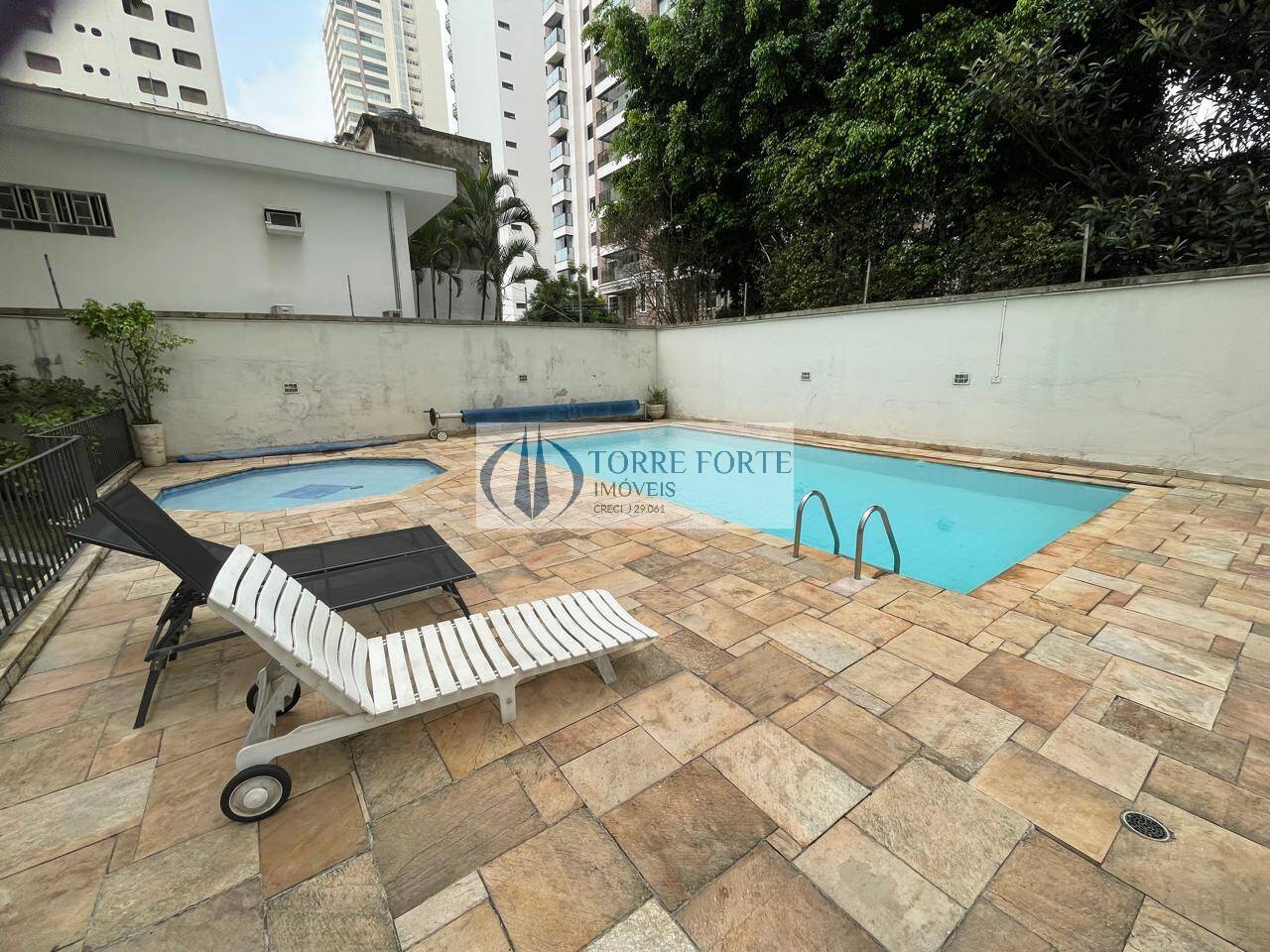 Apartamento à venda e aluguel com 4 quartos, 150m² - Foto 35