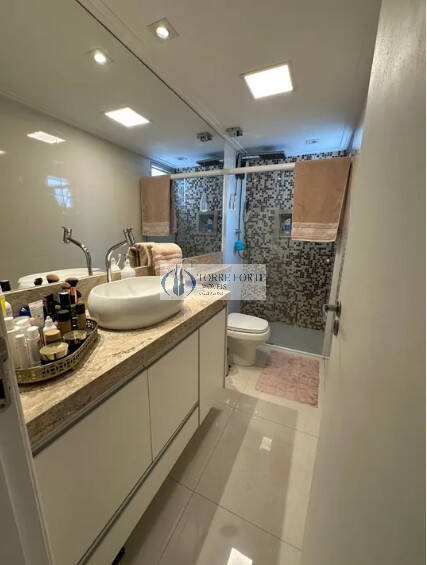 Apartamento à venda com 2 quartos, 64m² - Foto 18