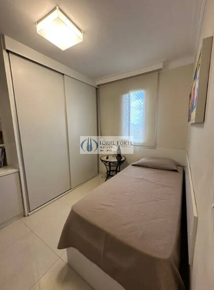 Apartamento à venda com 2 quartos, 64m² - Foto 13