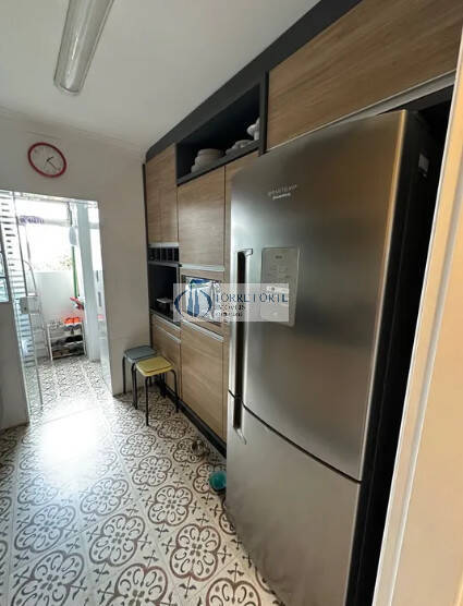 Apartamento à venda com 2 quartos, 64m² - Foto 4