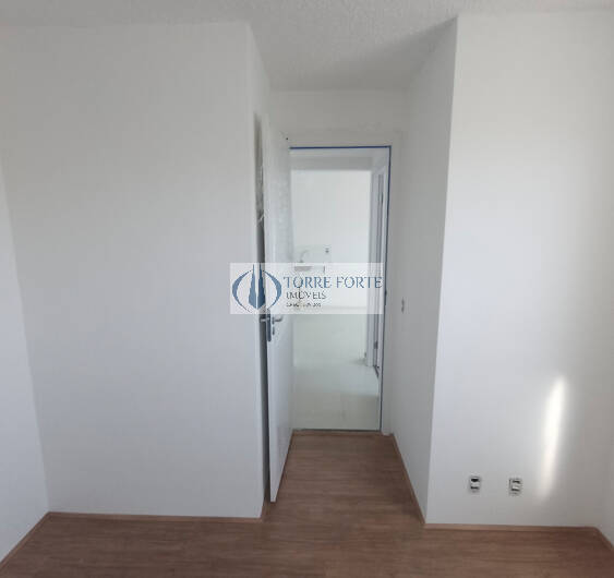 Apartamento à venda com 2 quartos, 32m² - Foto 15