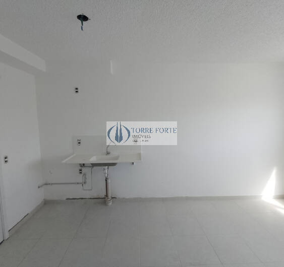 Apartamento à venda com 2 quartos, 32m² - Foto 19