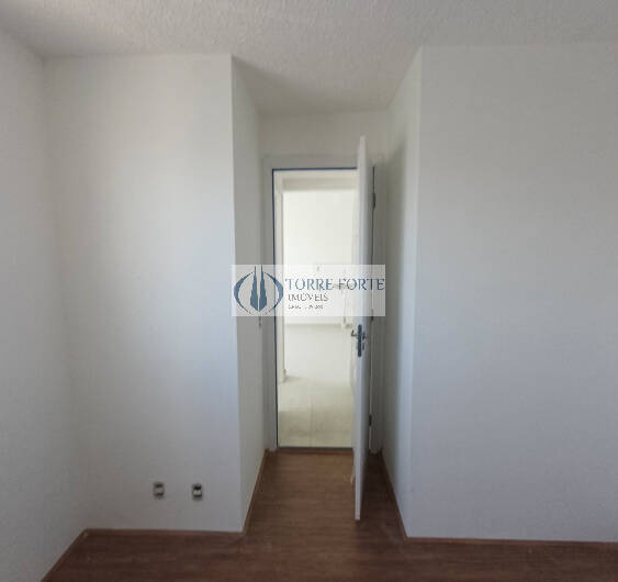 Apartamento à venda com 2 quartos, 32m² - Foto 24