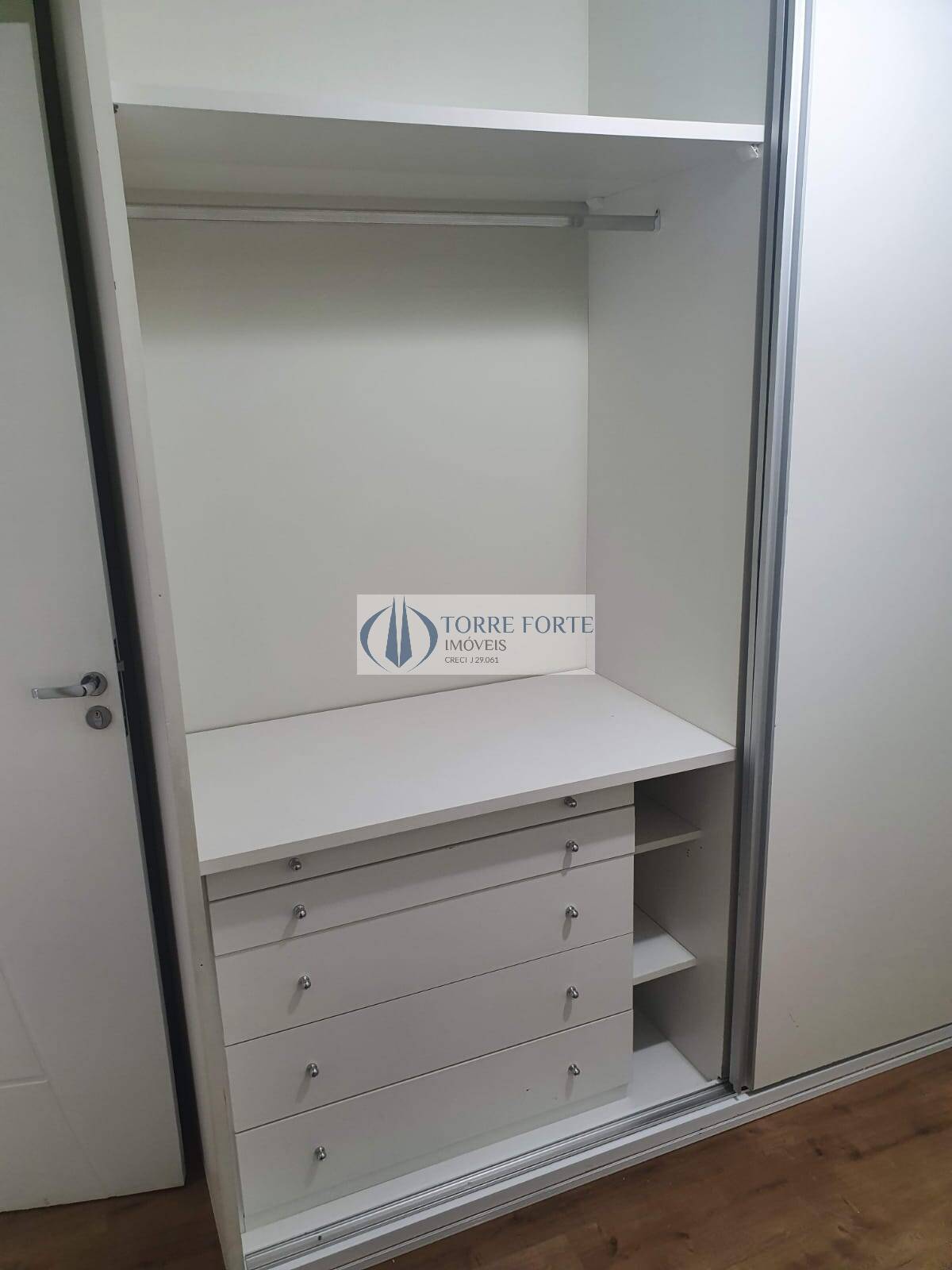 Apartamento à venda com 3 quartos, 60m² - Foto 33