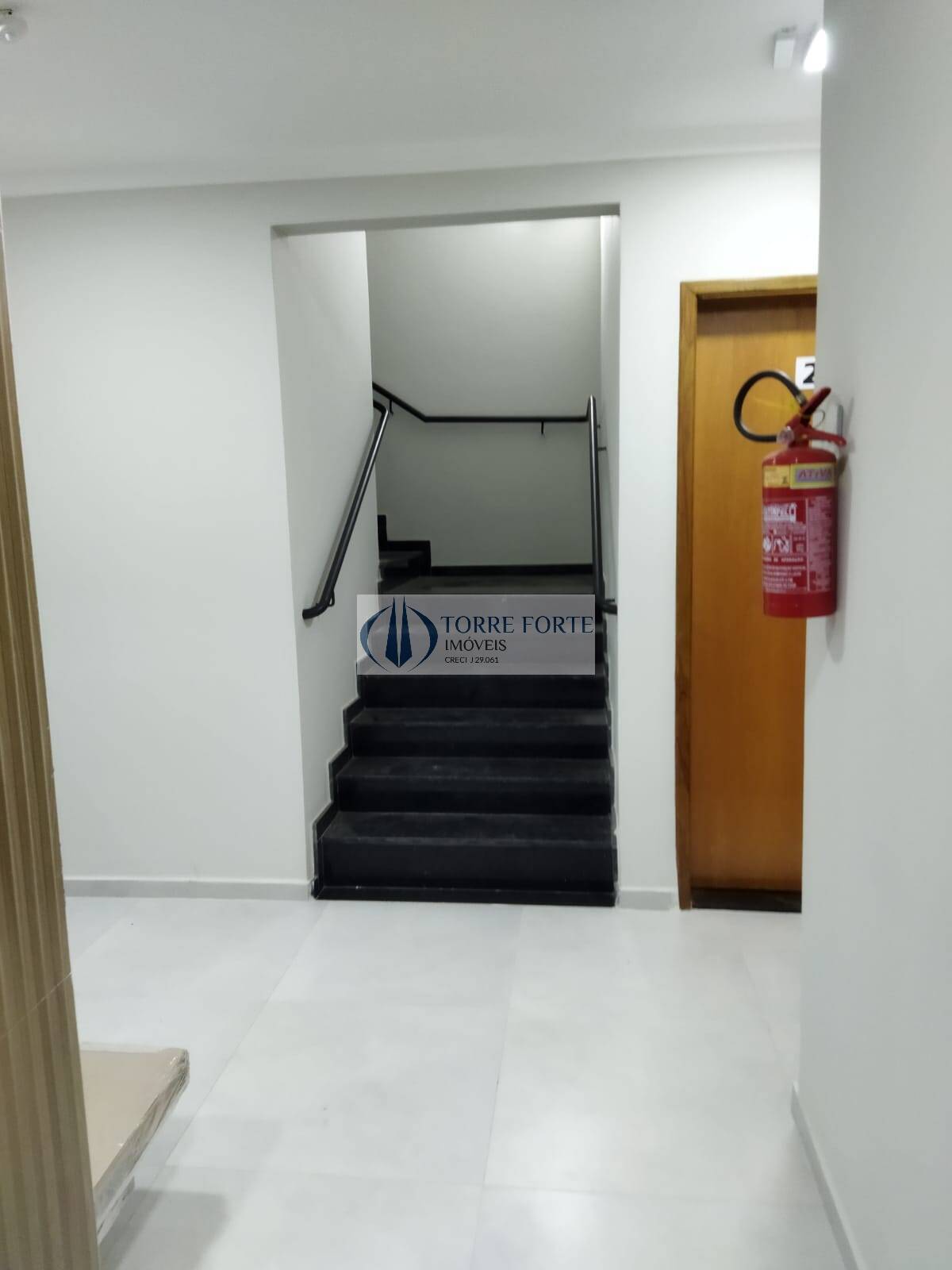 Apartamento à venda com 2 quartos, 48m² - Foto 19