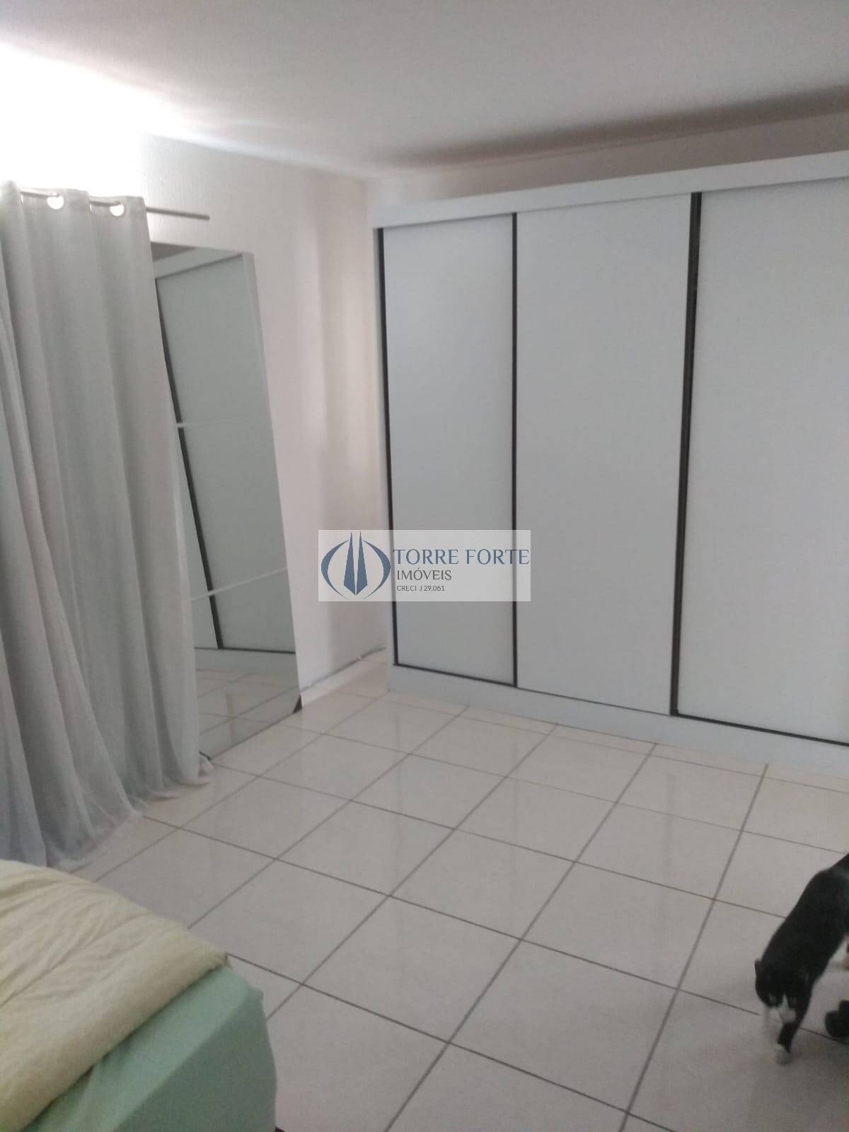 Casa, 4 quartos, 210 m² - Foto 9