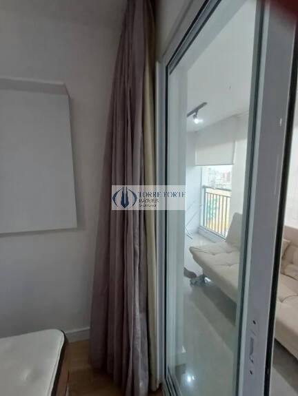 Apartamento à venda com 1 quarto, 36m² - Foto 18